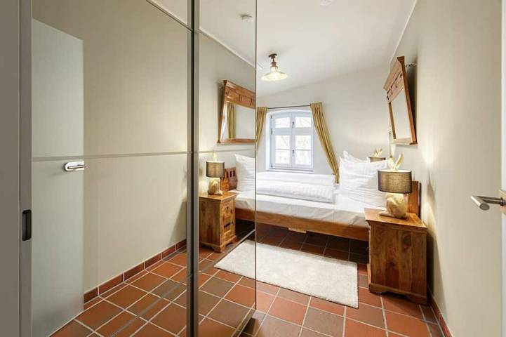 Ganze Wohnung, Schlafen im Sternenpark! Fewo mit Flair in alter, top sanierter Poststation in Krakow am See, Naturpark Nossentiner/Schwinzer Heide