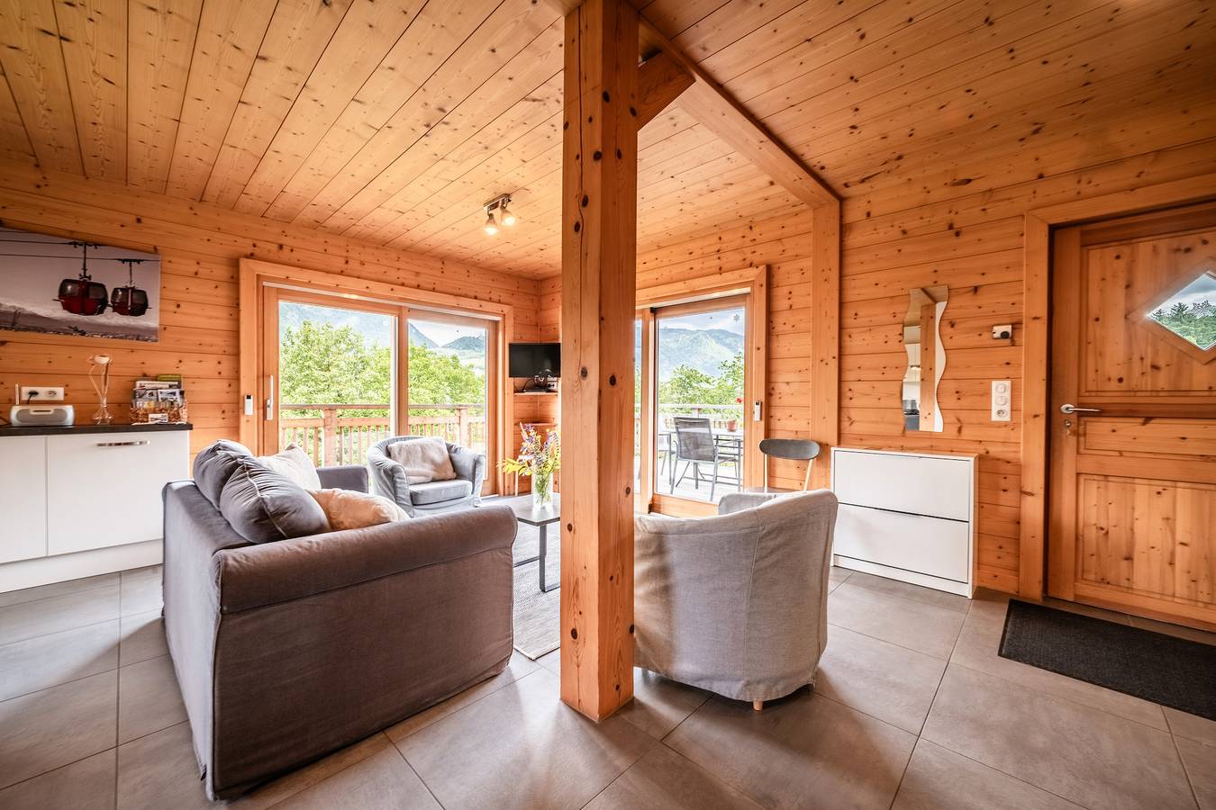 Maison "Côté Giffre" avec vue sur le lac, terrasse privée et Wi-Fi in Châtillon-sur-Cluses, Région de Bonneville