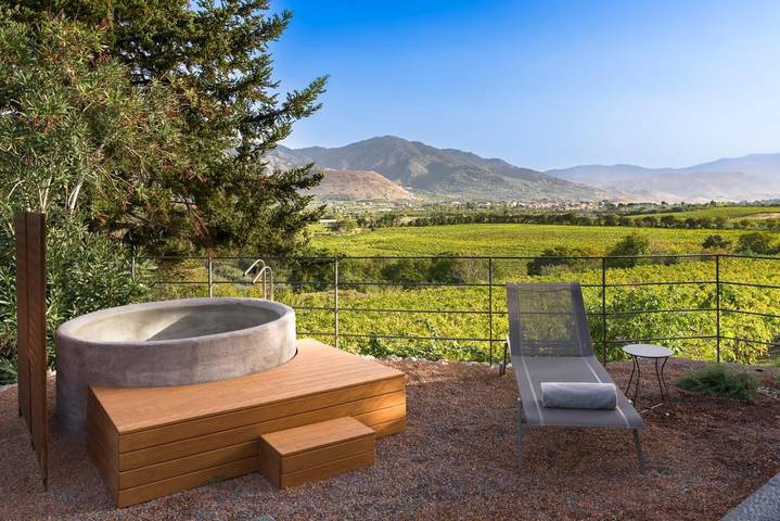 Station pour 2 personnes, avec sauna et jacuzzi ainsi que jardin et piscine à Randazzo - 4