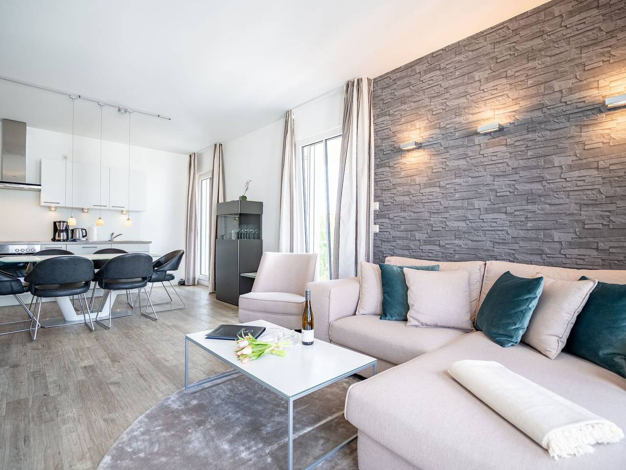 Ganze Ferienwohnung, Dünenpalais, App. 19 - Dünenpalais, App. 19 in Drei Kaiserbäder, Heringsdorf