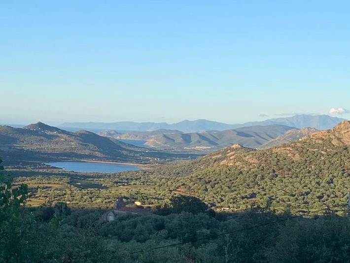 Chambre d’hôte pour 2 personnes, avec jacuzzi ainsi que terrasse et jardin en Corse - 2