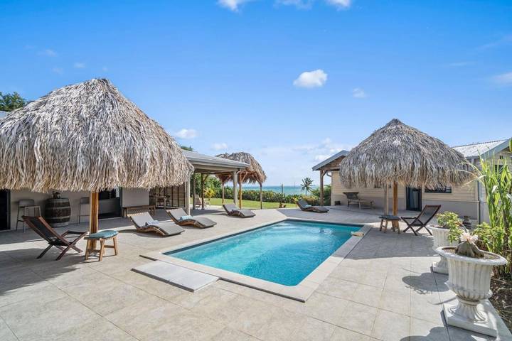 Villa pour 8 personnes, avec piscine et jardin