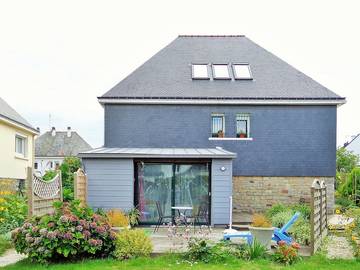 Chambre d’hôte pour 4 personnes, avec jardin à Séné