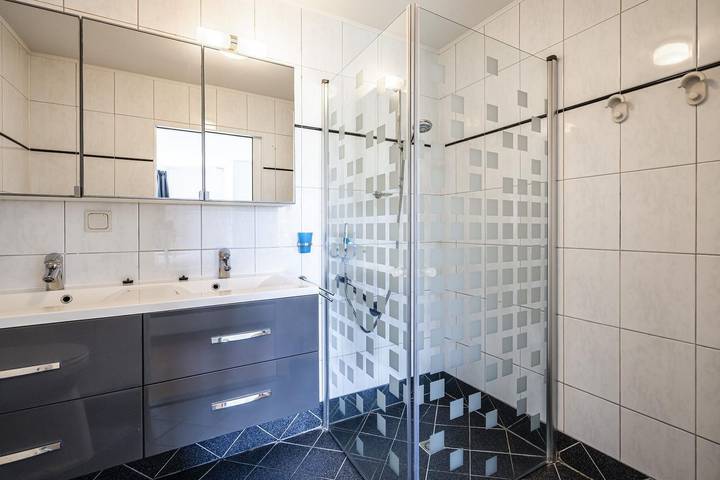 Strandhaus für 7 Personen, mit Terrasse und Balkon/Terrasse in Vlissingen - 4