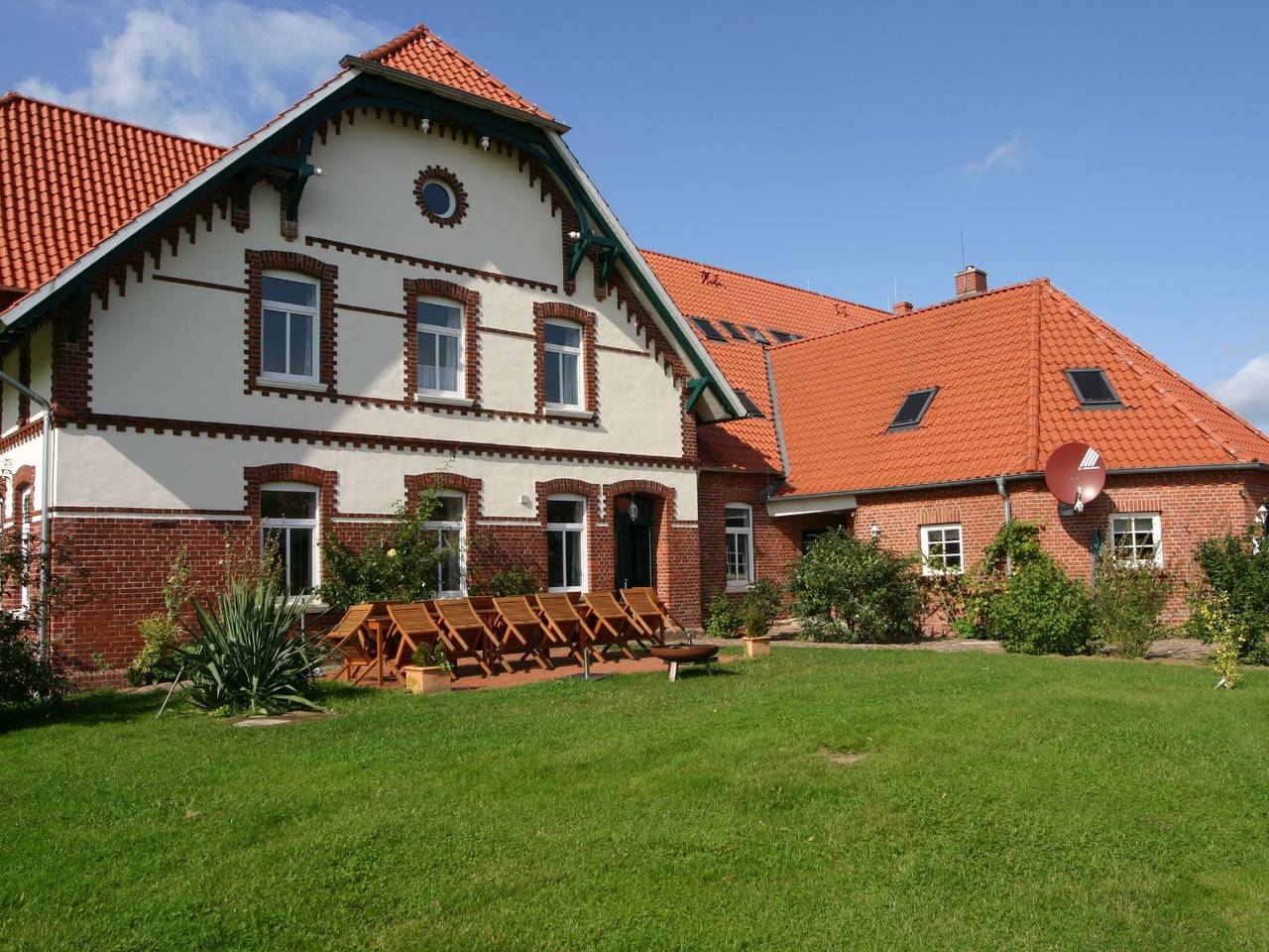 Jugendstilhaus im Landhaus Elbwiesen in Krusendorf (Amt Neuhaus), Amt Neuhaus