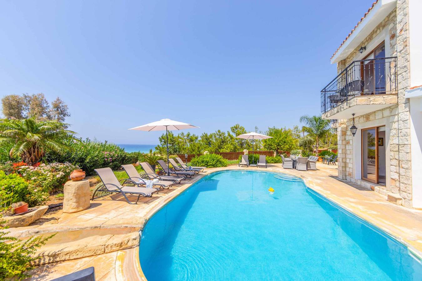 Villa für 8 Personen mit Balkon in Südzypern