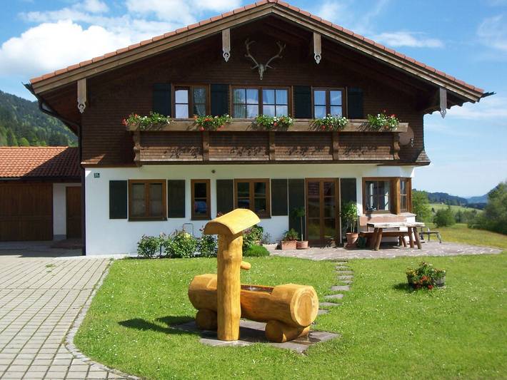 Ferienwohnung für 8 Personen, mit Ausblick und Balkon