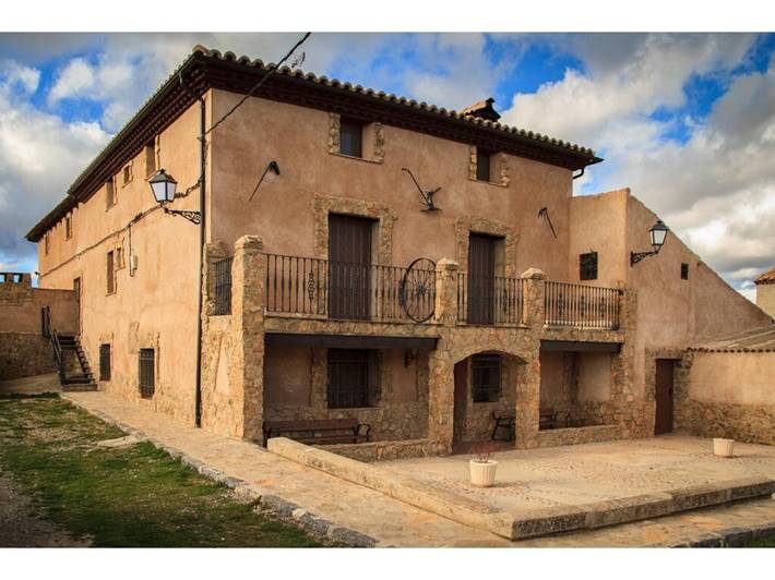 Vakantiehuis voor 16 personen, met Balkon en Tuin in Teruel en omgeving