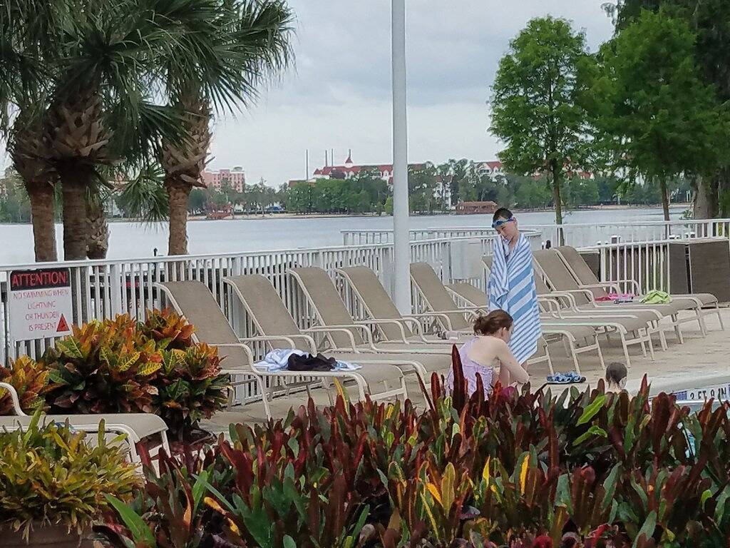 Ganze Wohnung, Rabatt ** Mai 10-11, 20-21,29-30 * 71 $ / N * 1 Bett 2 Bths Ste * Poolblick * 4 Mile Disne in Disney World