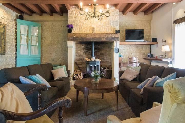 Maison de campagne pour 20 personnes, avec jardin et piscine à Thenon - 2
