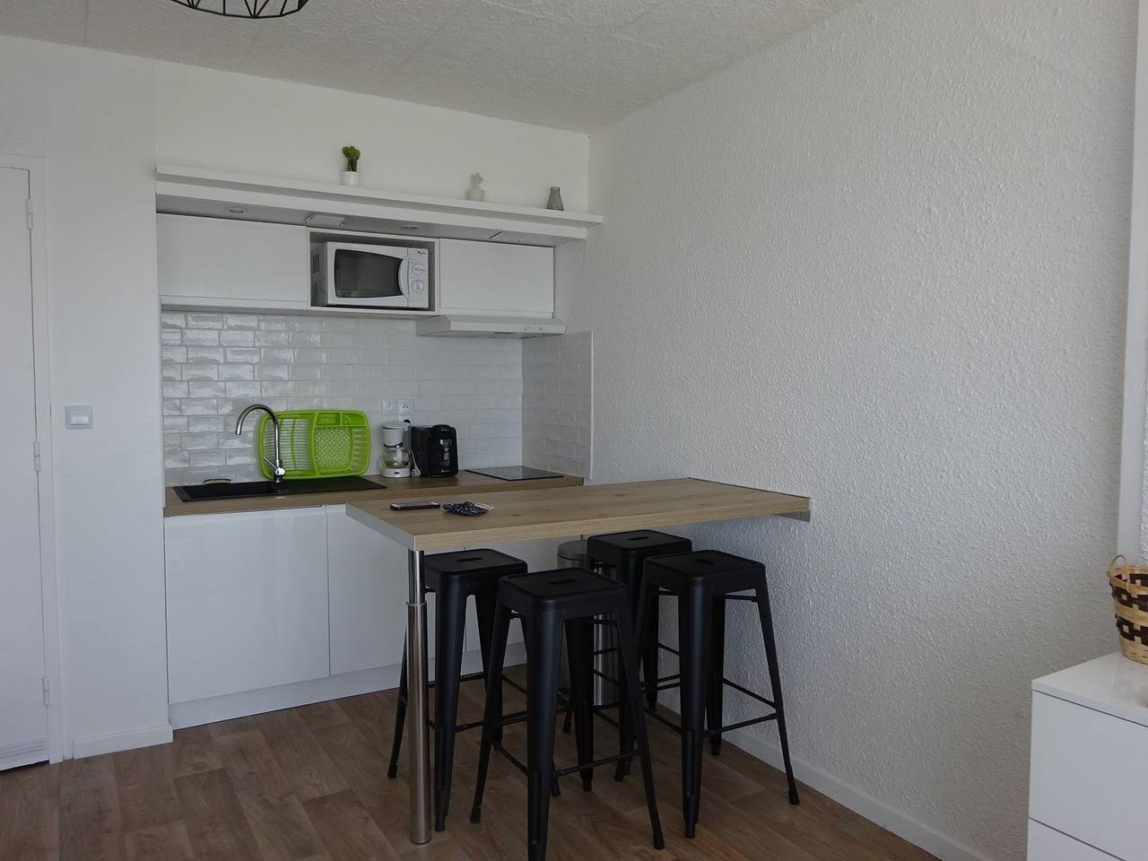 Ganze Ferienwohnung, 22qm renovierte Wohnung für höchstens 4 Personen in Biscarrosse Plage, Biscarrosse