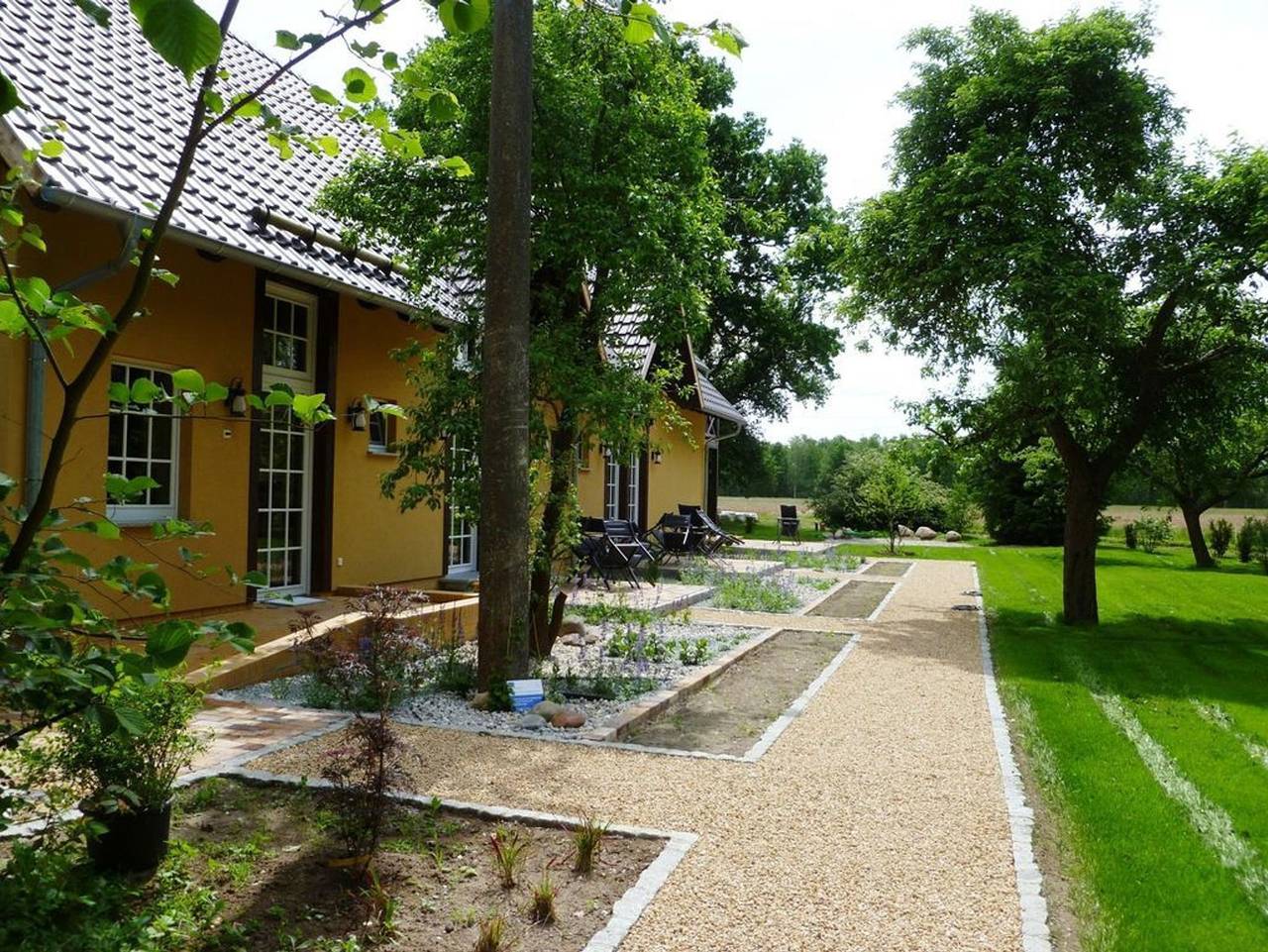 Ganze Ferienwohnung, Froschkönig Ferienhaus und Ferienwohnungen (ab 12 J.) in Burg (Spreewald), Lausitz