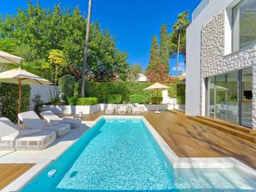 Villa for 12 People in Nueva Andalucía, Marbella, Photo 1