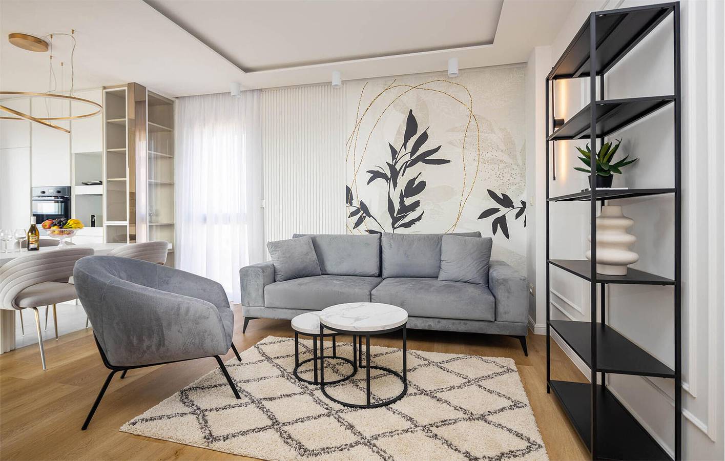 Ganze Ferienwohnung, Urlaub am Meer: Gemütliche Ferienwohnung mit Pool und Terrasse, 1,5 km vom Strand entfernt in Sveti Filip i Jakov, Općina Sveti Filip i Jakov