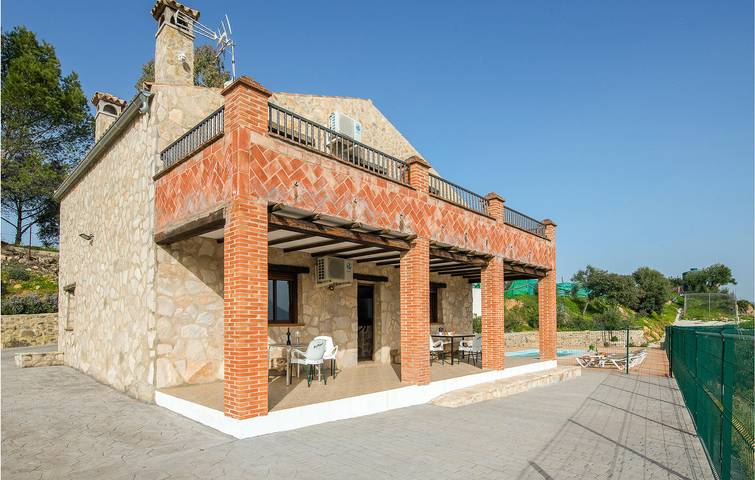 Location de vacances pour 9 personnes, avec jardin et terrasse, animaux acceptés à Algodonales - 2