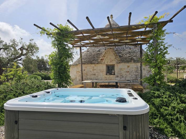 Agriturismo voor 4 personen, met Whirlpool en Tuin in Monopoli