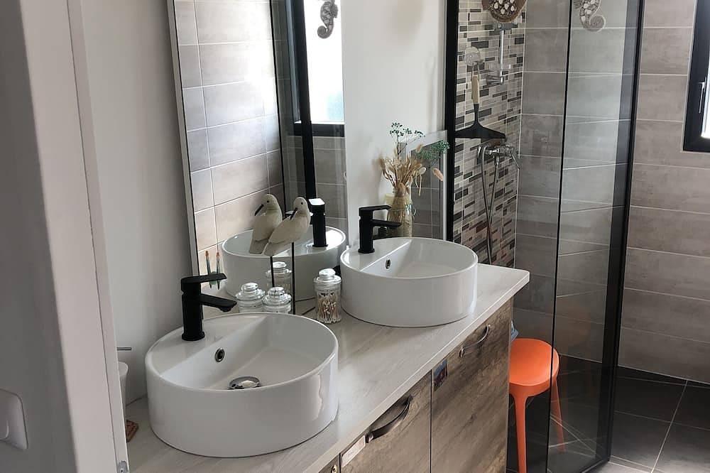 Chambre N 2 Voile Dhôtes la Villa Préfaillaise in Préfailles, Côte de Jade