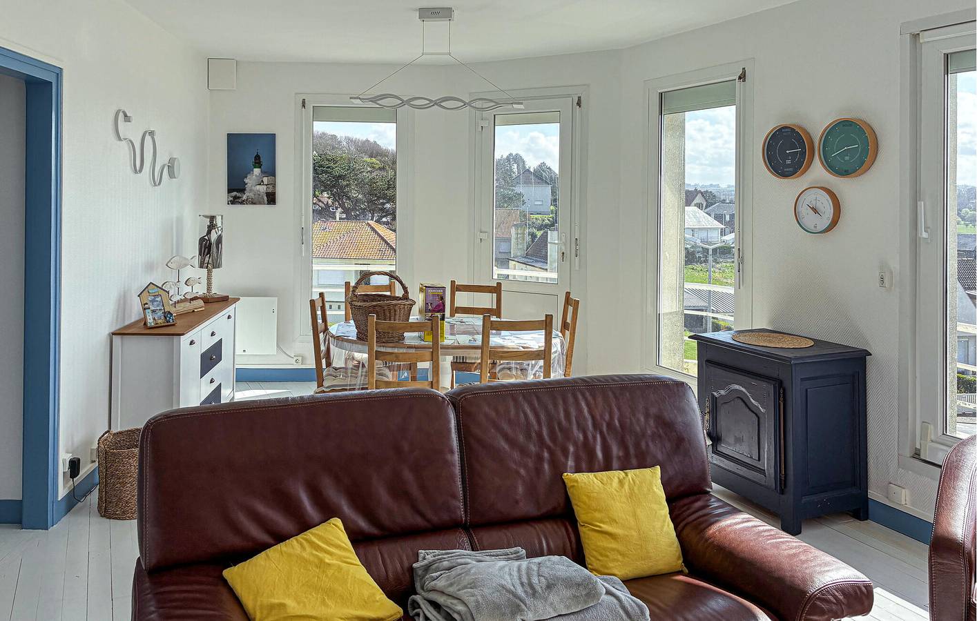 Ganze Ferienwohnung, Gemütliches Apartment mit 1 Schlafzimmer und Meerblick in der Nähe des Strandes von Criel-sur-Mer in Criel-sur-Mer, Dieppe und Umgebung