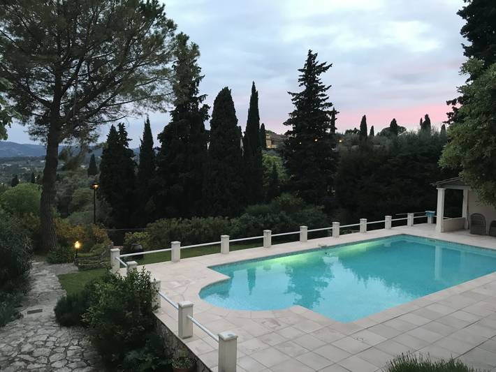 Gîte pour 9 personnes, avec piscine, animaux acceptés dans les Alpes maritimes - 3