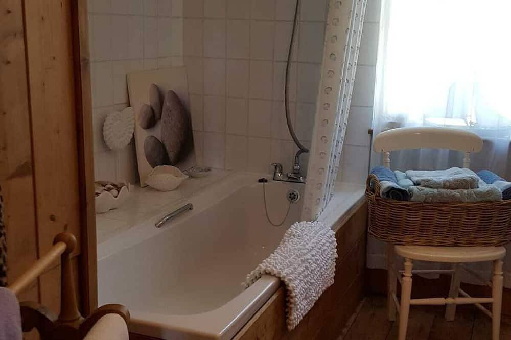 Very cozy cottage in country house style between Dover and Canterbury! in River (Kent), Kent