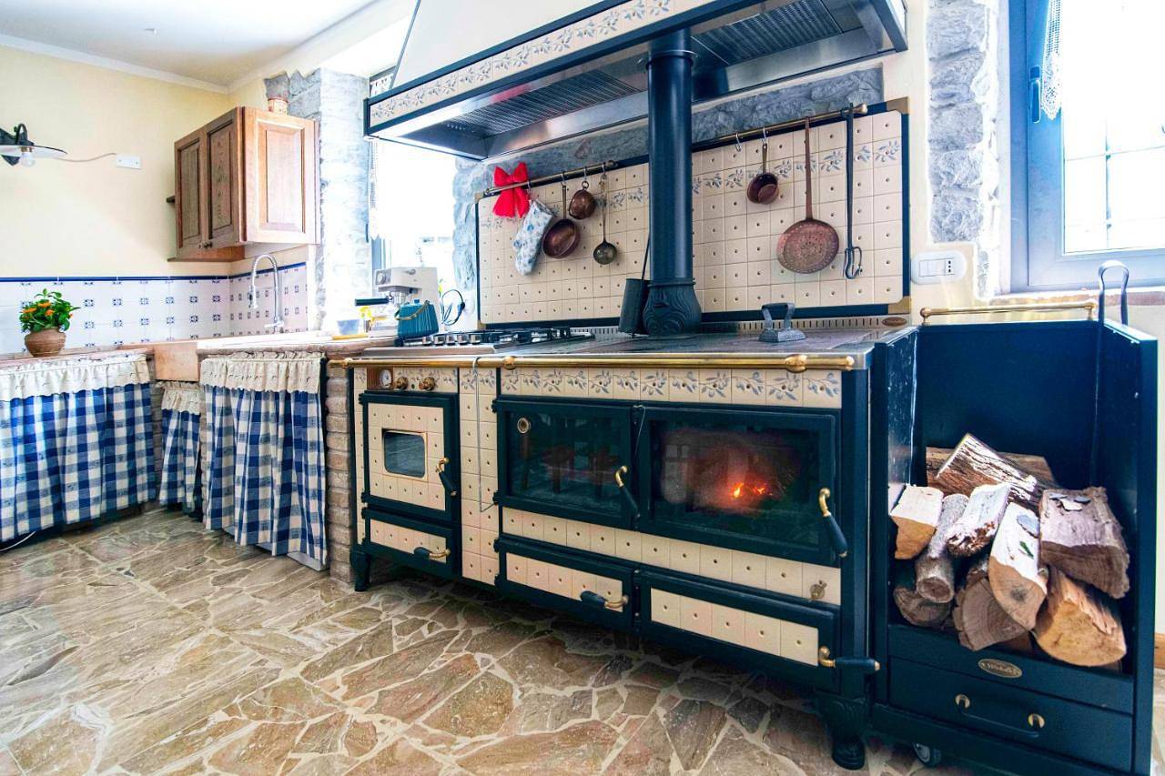 Double Room with Private Bathroom in Corniglio, Parc national des Apennins toscans-émiliens
