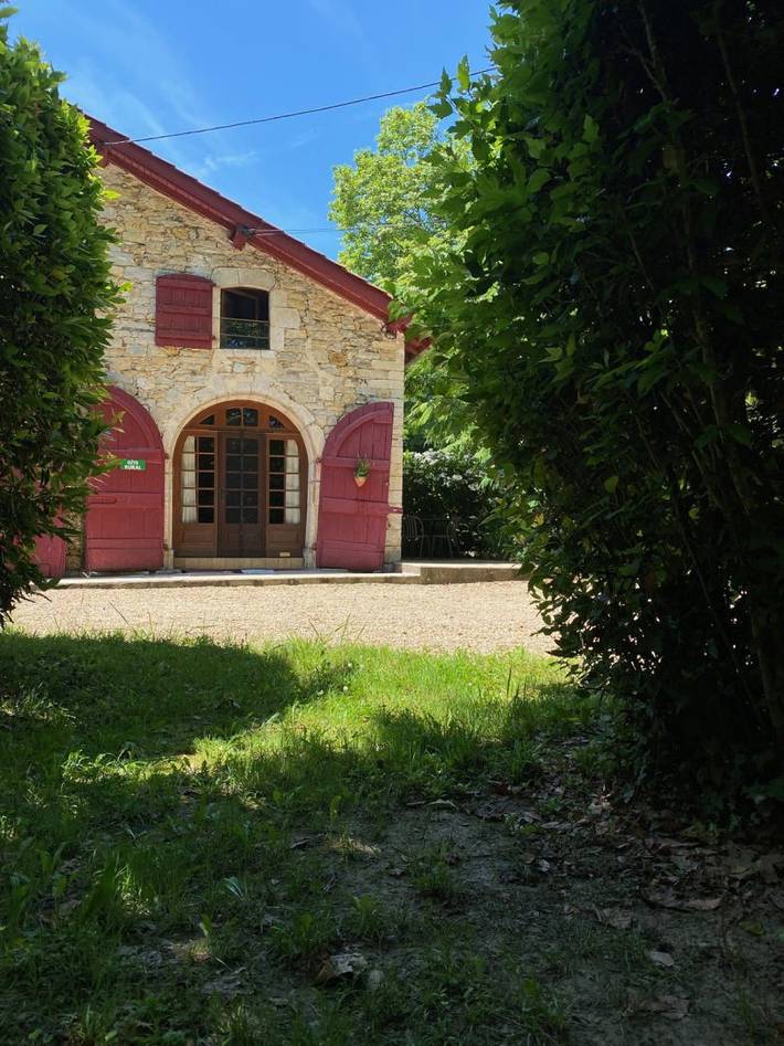 Gîte pour 4 personnes, avec terrasse ainsi que jardin et piscine, animaux acceptés en Pyrénées-Atlantiques - 4