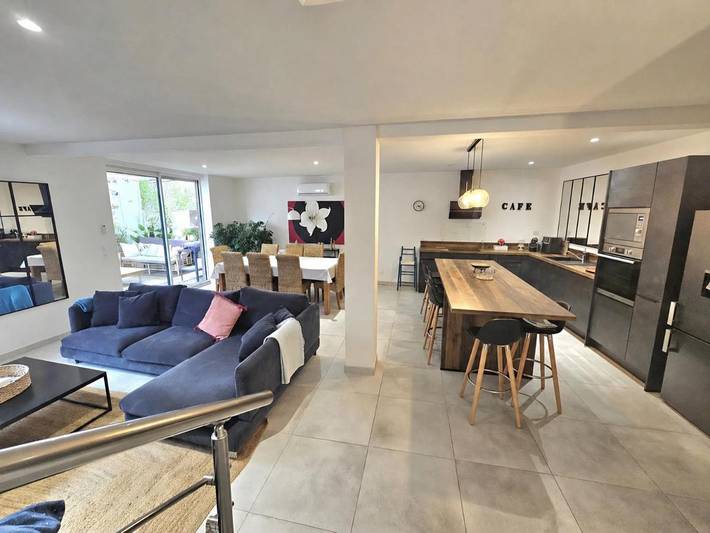 Location de vacances pour 8 personnes, avec terrasse, adapté aux familles à Florensac - 2