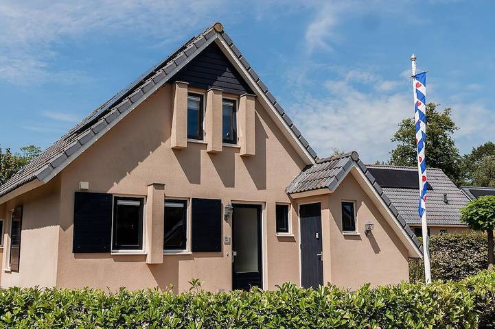 Ferienhaus für 4 Personen, mit Pool und Garten - 1