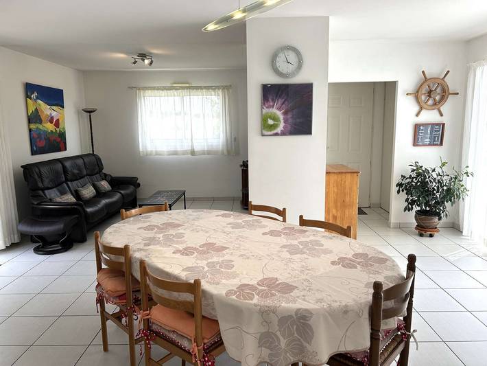 Location de vacances pour 6 personnes, avec terrasse, animaux acceptés dans La Grande plage (Saint-Gilles-Croix-de-Vie) - 3