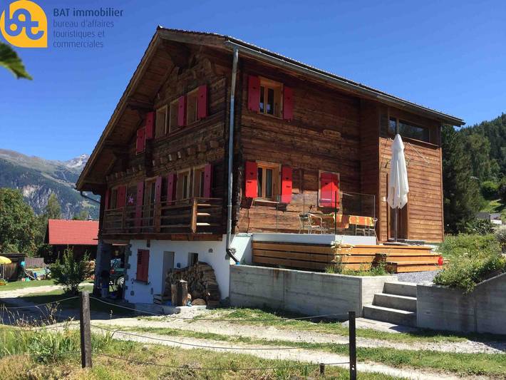 Hütte für 4 Personen, mit Balkon/Terrasse und Terrasse sowie Garten in Vercorin