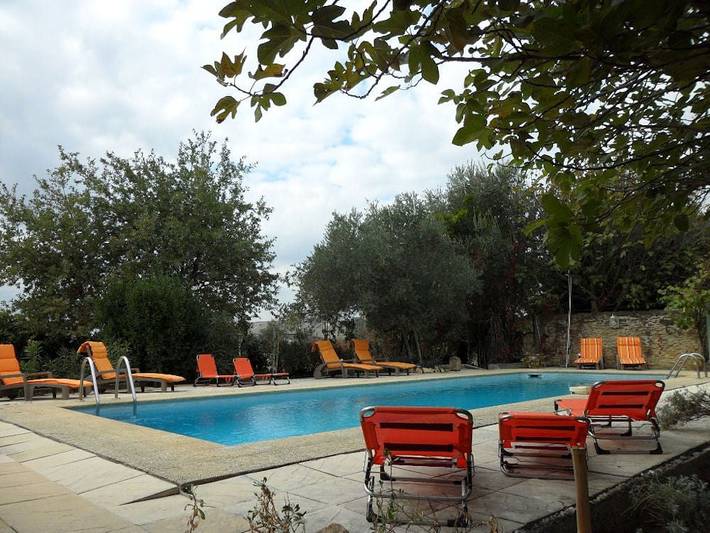 Chambre d’hôte pour 5 personnes, avec piscine et jardin, animaux acceptés dans le Vaucluse - 4