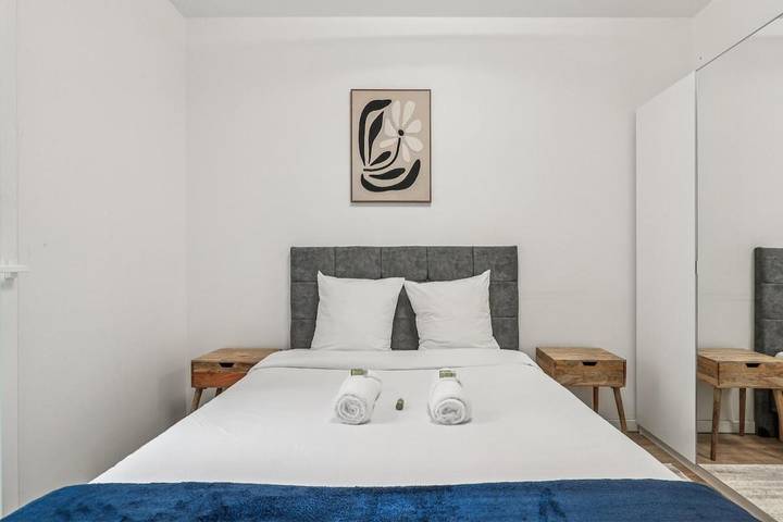 Gîte pour 6 personnes, avec jardin et vue, adapté aux familles à Bobigny - 4