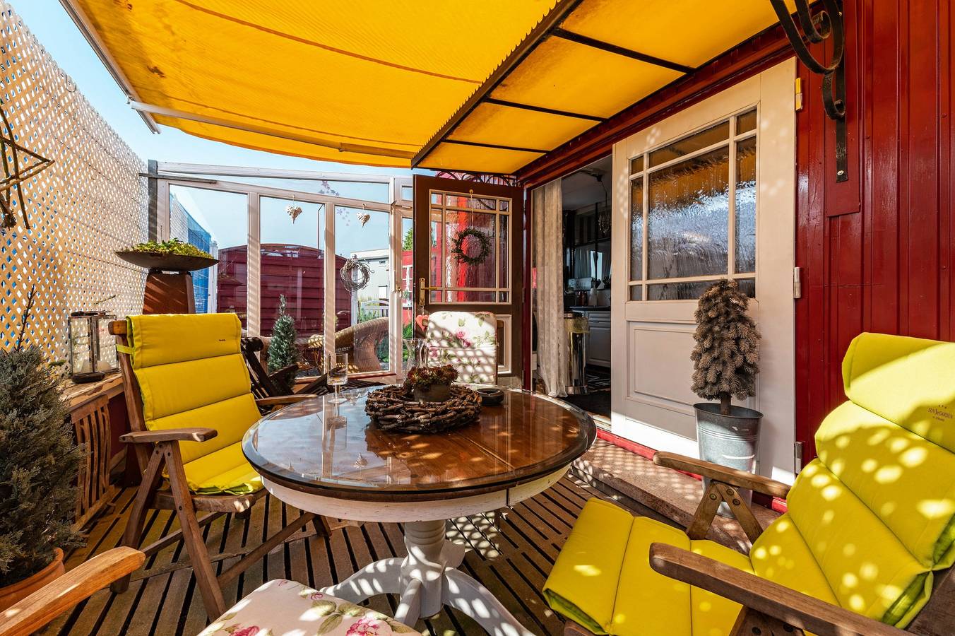 Ganze Wohnung, Apartment 'Kleine Oase Stuhr Im Container E G' mit gemeinsamer Terrasse, gemeinsamem Garten und Wlan in Stuhr, Naturpark Wildeshauser Geest