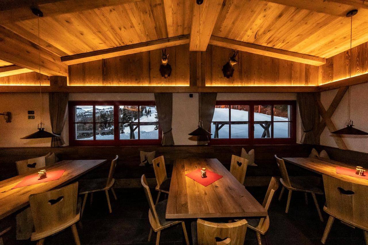Rifugio Crëp de Munt in Corvara in Badia, Dolomiti Superski