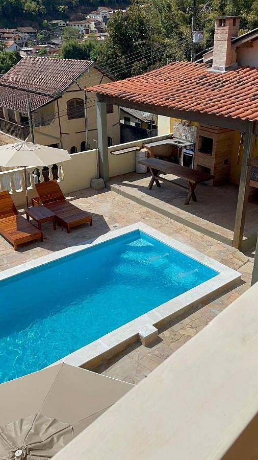 Gîte pour 2 personnes, avec terrasse et piscine dans Brésil - 2