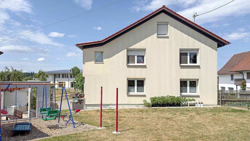 Geheel appartement, Appartement Kleine Auszeit met gedeeld terras, tuin en wifi in Bad Saulgau, Region Bodensee-Oberschwaben