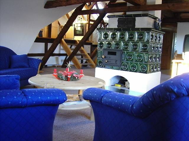 Ganze Ferienwohnung, Maisonette 140m² 2 Schlafzimmer, 1 Bettenlager im Erzgebirge in Bärenstein, Erzgebirge