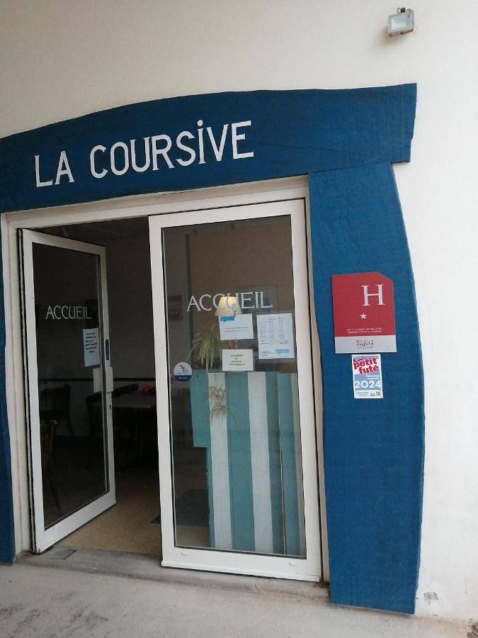 Hôtel pour 2 personnes dans Office de Tourisme de Saint Pierre d'Oléron - 4