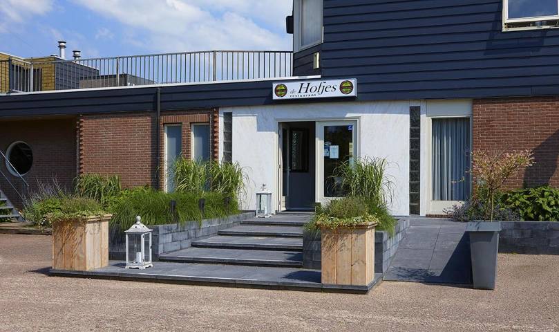 Hôtel pour 2 personnes, avec vue ainsi que terrasse et vue sur le lac - 1