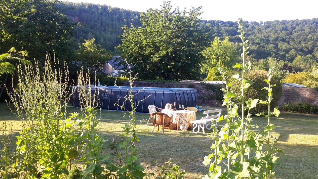Five-Bedroom House in Fumay, Parc naturel régional des Ardennes