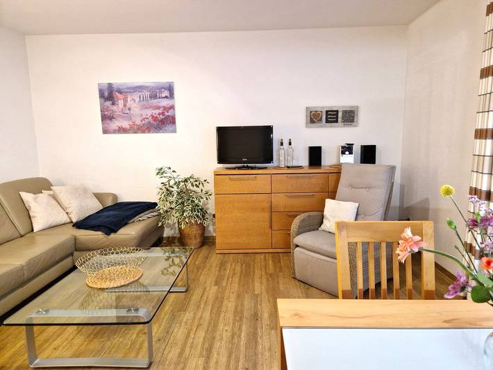 Ferienwohnung für 4 Personen, mit Terrasse in Norddeich - 3