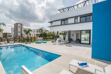 Villa für 10 Personen in Protaras, Südzypern, Bild 1