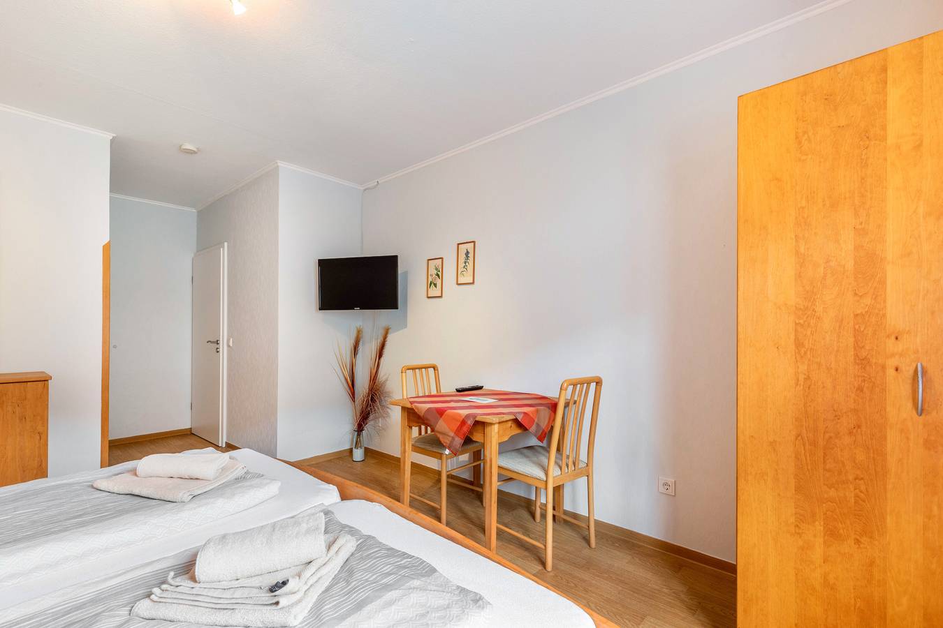 Gästezimmer Bruno Zimmer 2 mit Wlan in Bremm, Cochem-Zell