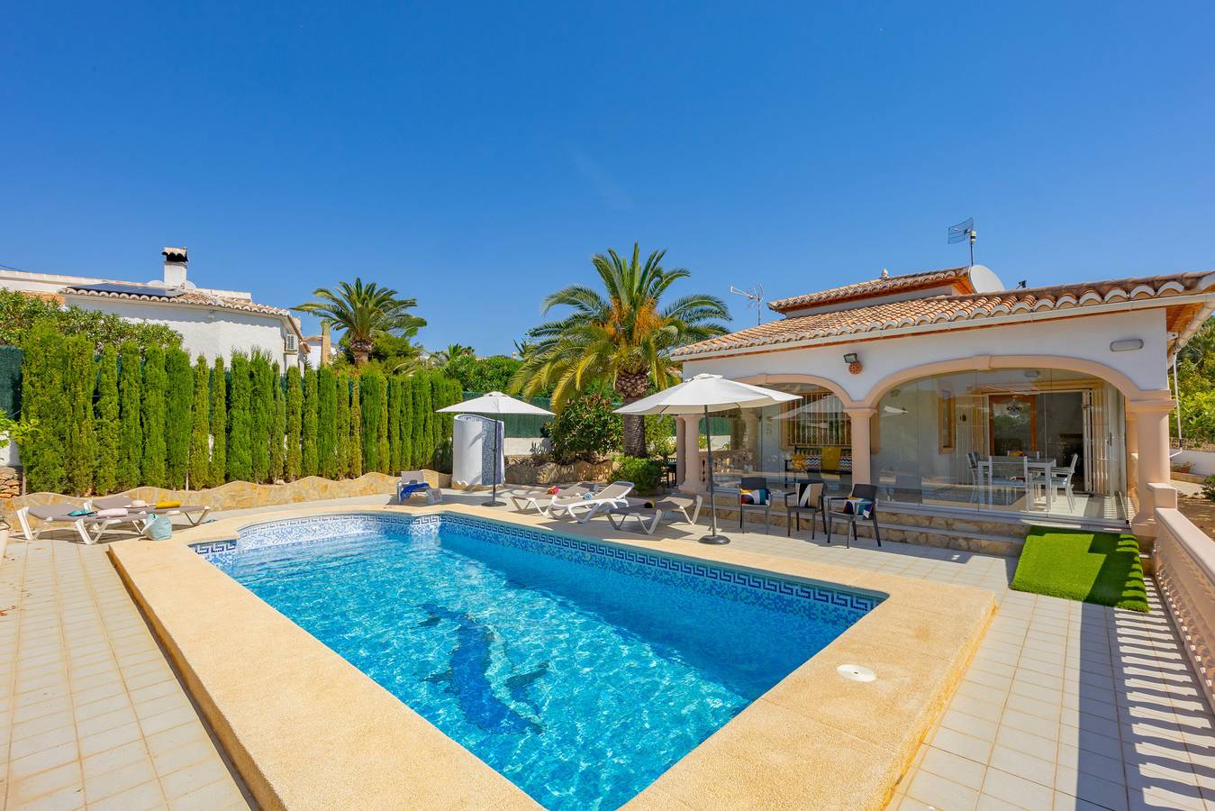 Villa Mona - Plusholidays in Ortembach, Calpe