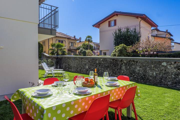 Ferienhaus für 6 Personen, mit Garten und Seeblick - 1