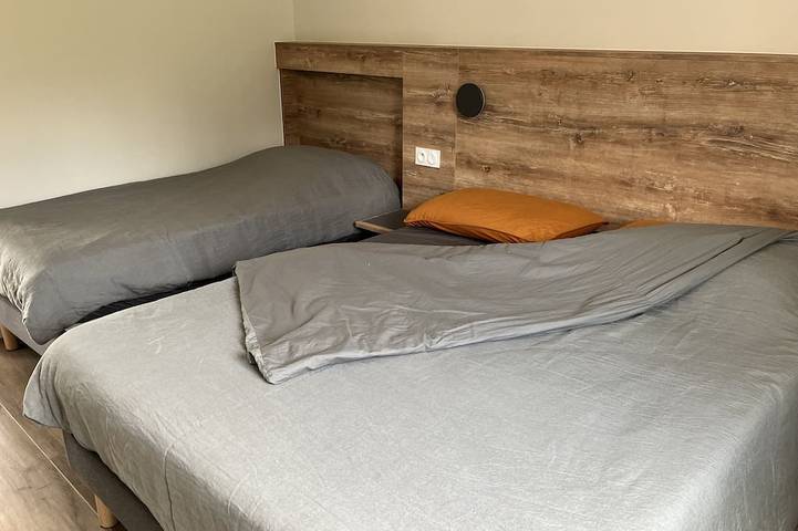 Location de vacances pour 5 personnes, avec jardin à Granges-Narboz - 3