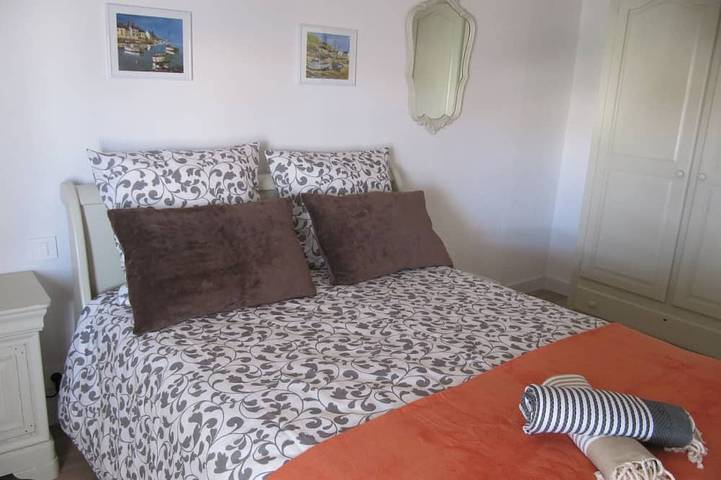 Location de vacances pour 5 personnes, avec terrasse et jardin dans La Remigeasse - 3