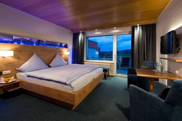 Ferienhaus für 2 Personen, mit Pool und Sauna sowie Garten in Gerolstein - 2