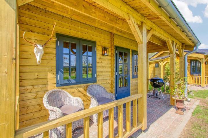 Ferienhaus für 2 Personen, mit Balkon und Terrasse sowie Garten und Ausblick