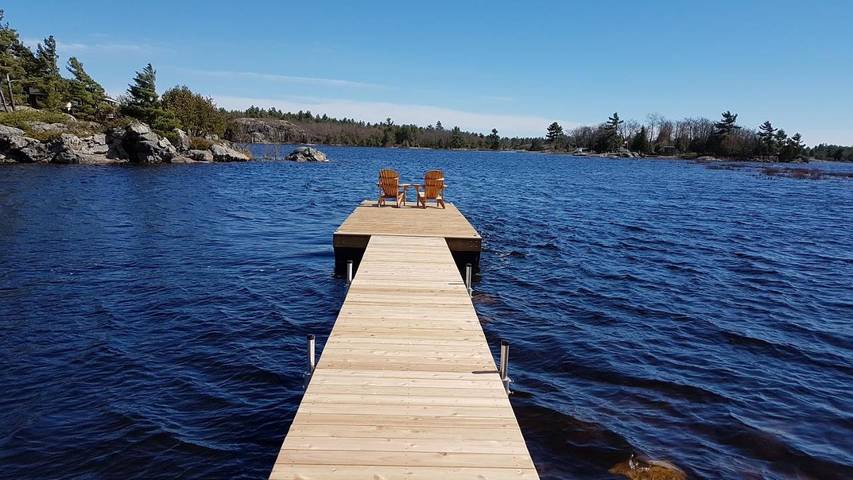 Camping für 6 Personen, mit Seeblick und Ausblick sowie Garten, mit Haustier in Kanada